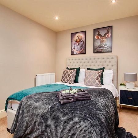 The Stunning Central Harrogate Abode - Sleeps 6 מראה חיצוני תמונה