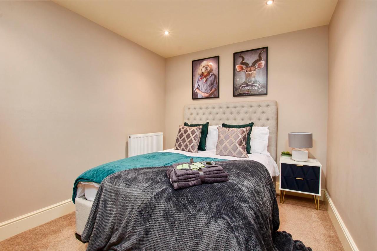 The Stunning Central Harrogate Abode - Sleeps 6 מראה חיצוני תמונה