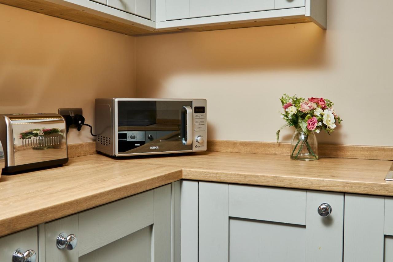 The Stunning Central Harrogate Abode - Sleeps 6 מראה חיצוני תמונה