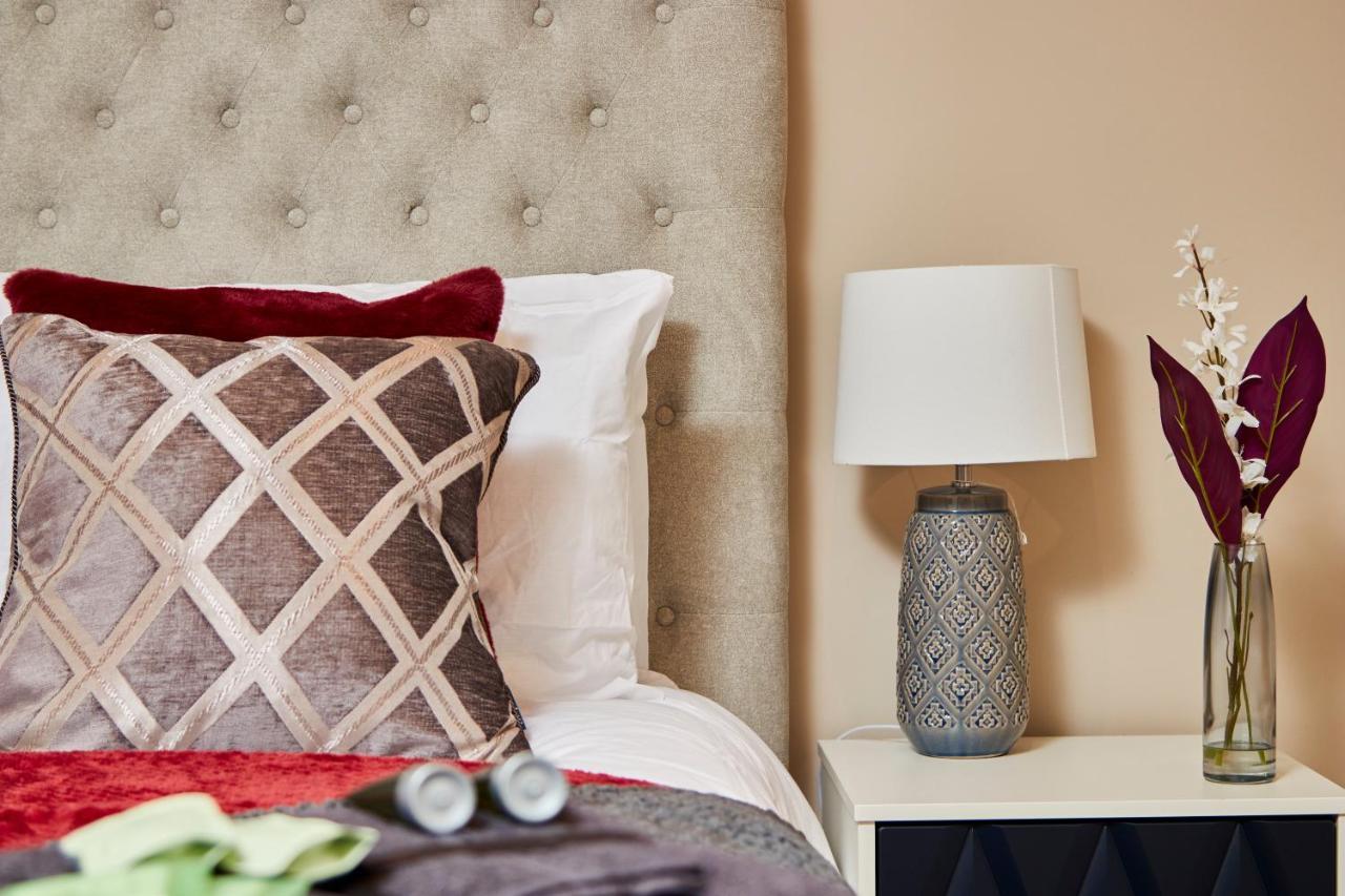 The Stunning Central Harrogate Abode - Sleeps 6 מראה חיצוני תמונה